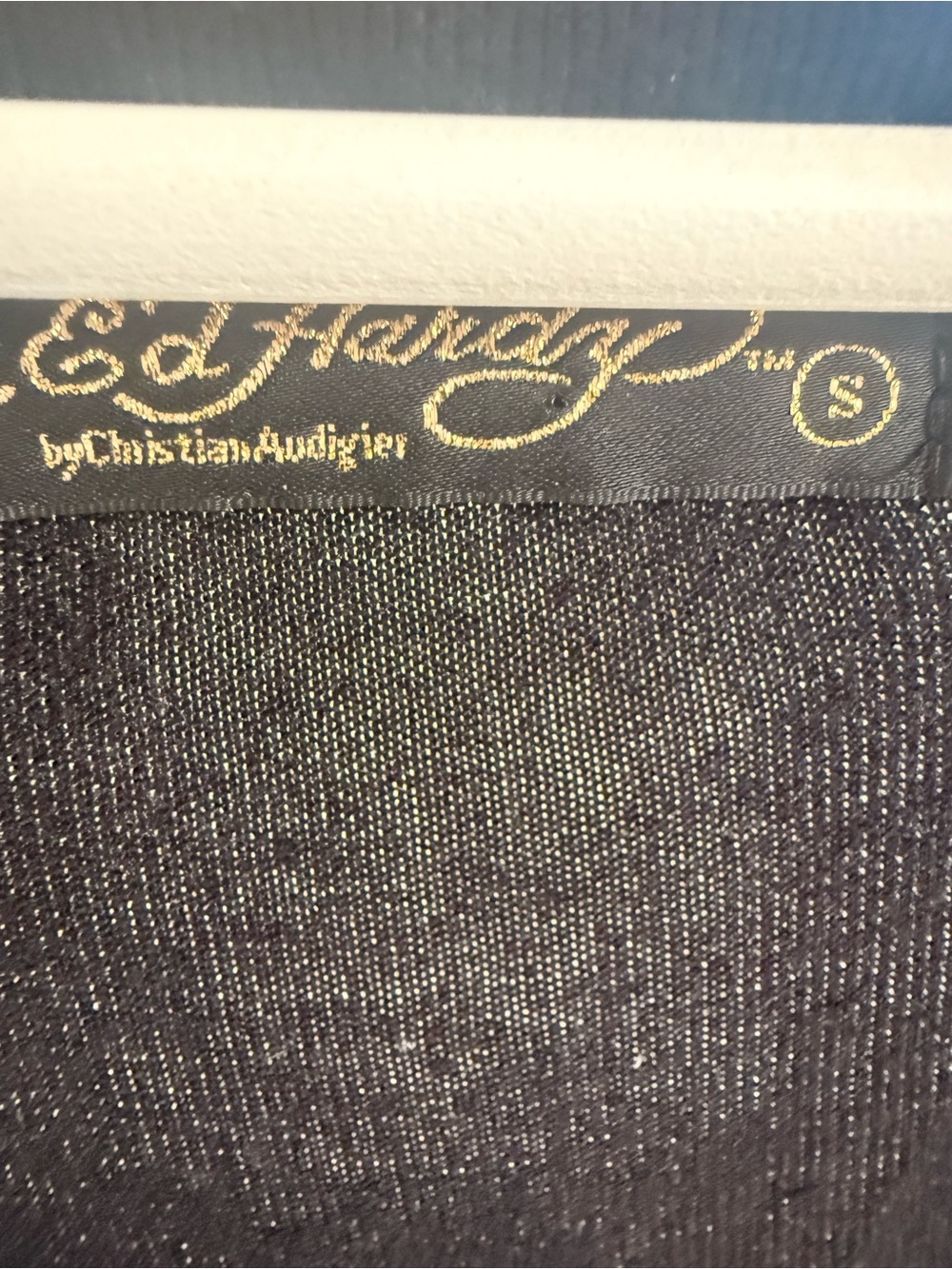 Ed Hardy byChristian Audigier Black V-Neck Tunic with Red and Cream Dragon Motif - Picture 3 of 4